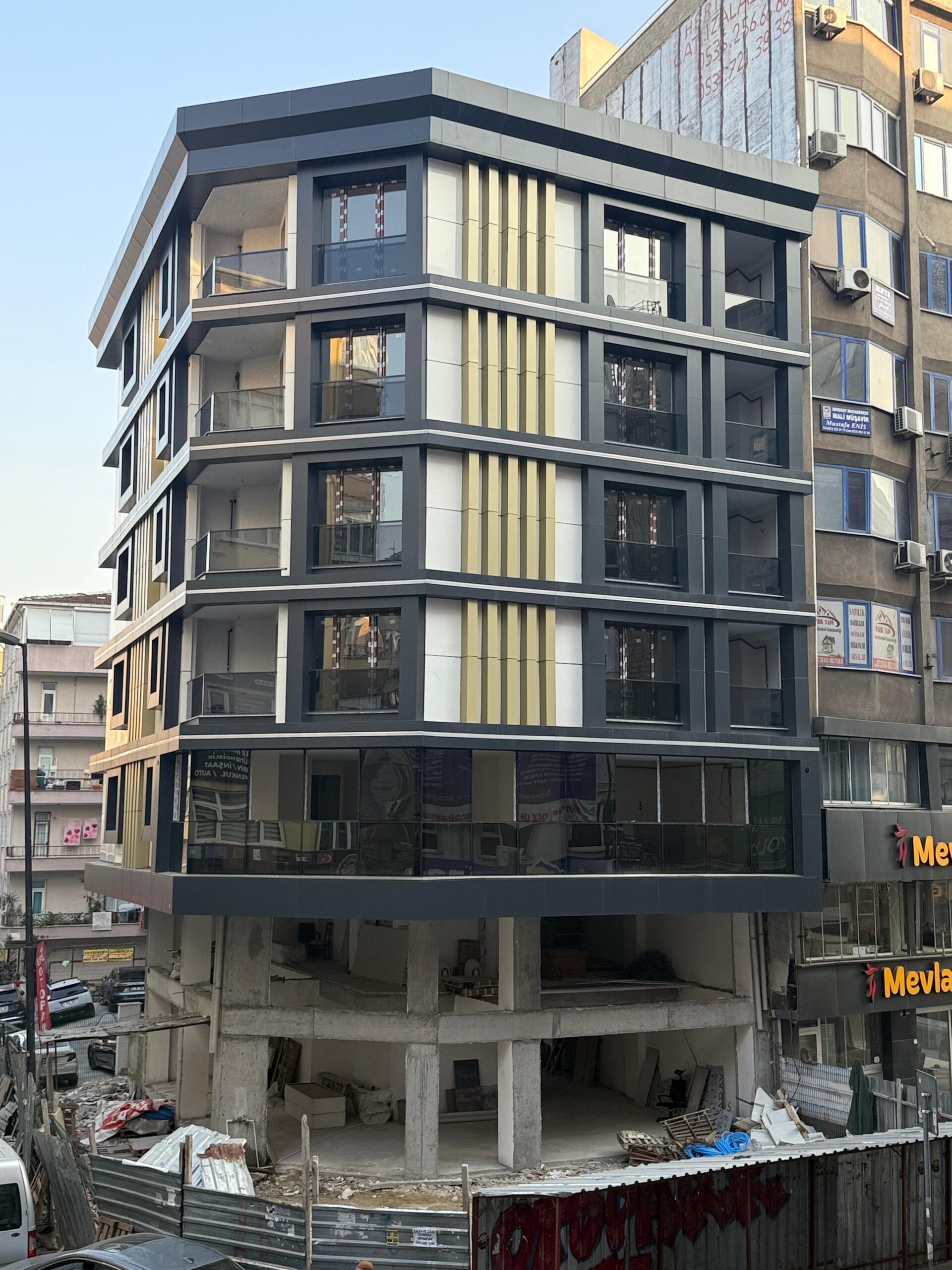 WhatsApp Image 2026-01-03 at 22.04.20 (7)