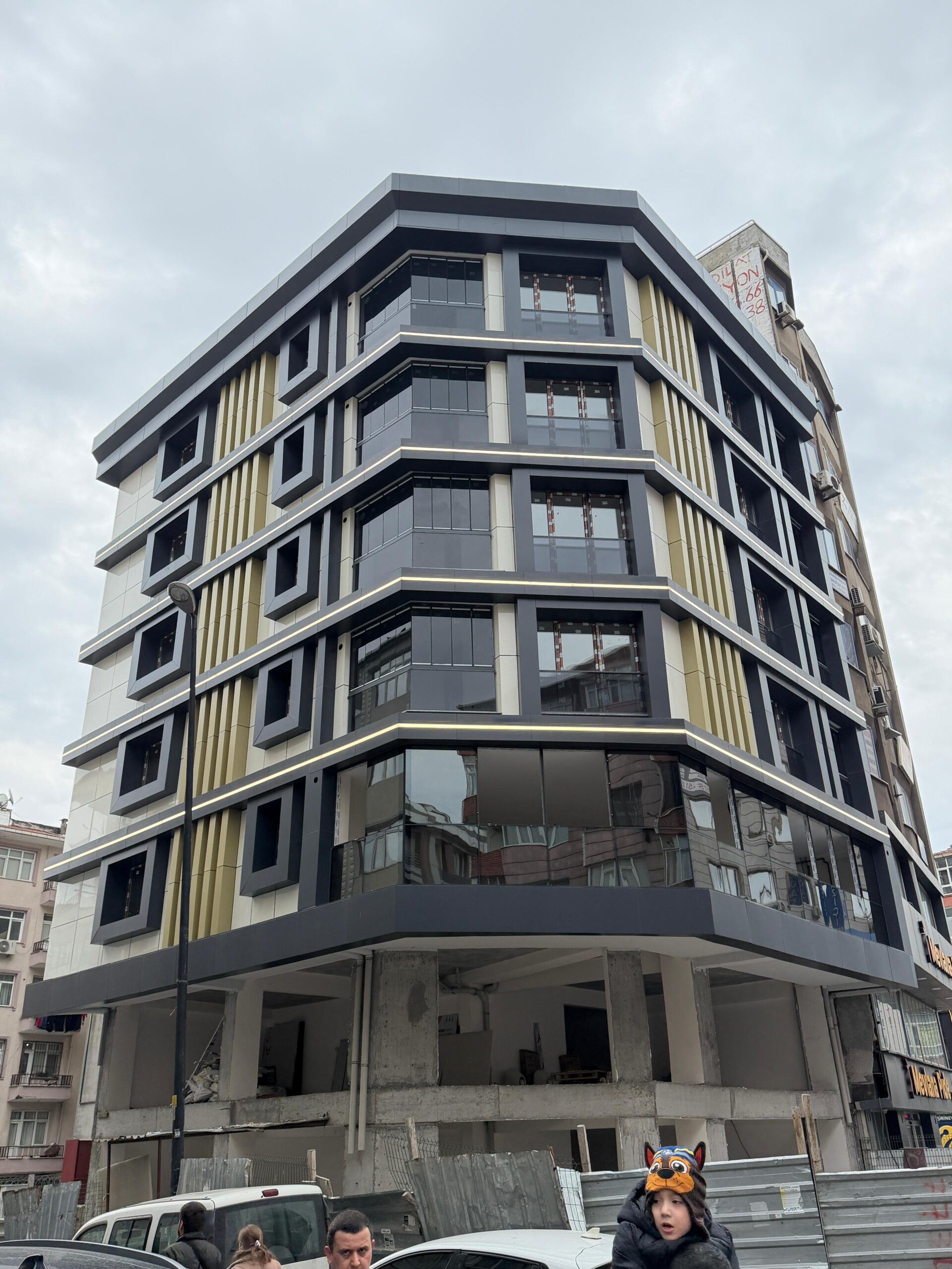 WhatsApp Image 2026-01-04 at 23.46.48